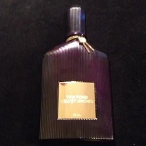 Tom ford velvet orchid perfume