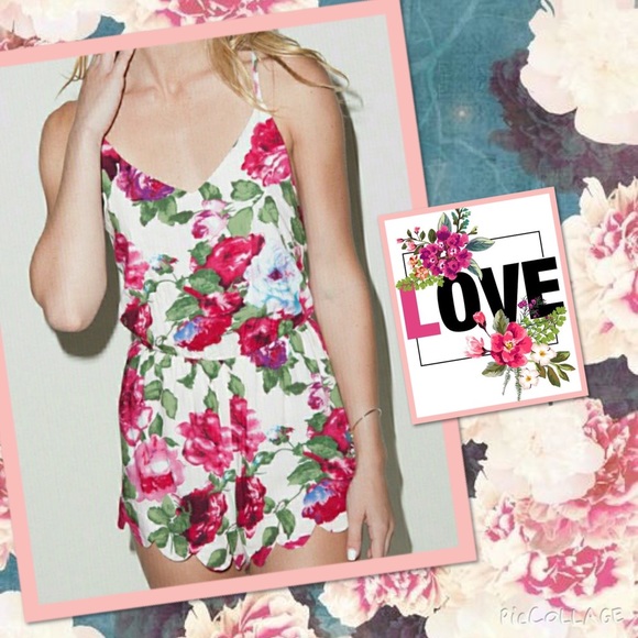 NEW Floral Romper - Picture 4 of 4