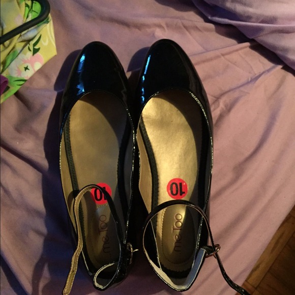 Black Ankle-Strap Shoes 👠✨