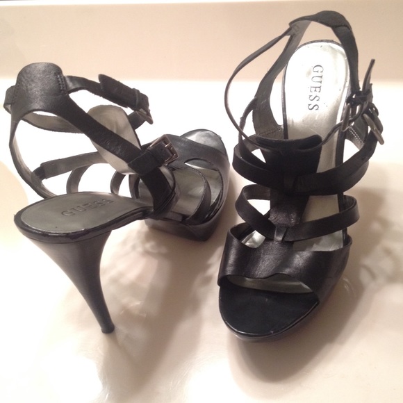 GUESS black leather strappy heels - Picture 2 of 4