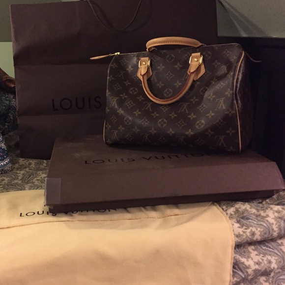 Authentic Louis Vuitton monogrammed speedy 30