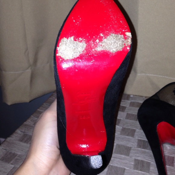Gorgeous Christian Louboutin Lace Booties - Picture 2 of 4