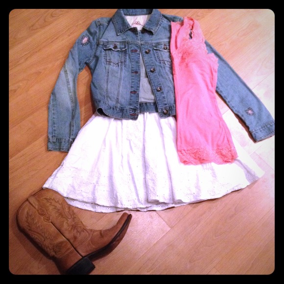 Cute outfit 💖💋🌟