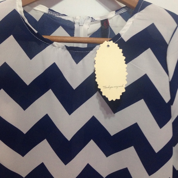 Sold🚫 - Picture 2 of 3