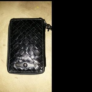 Elliott Lucca wallet