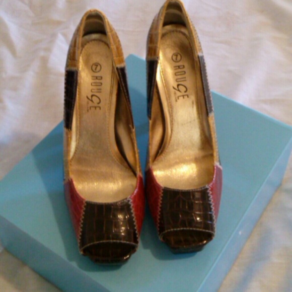 🆕♥ Peep Toe Heels♥ 👠NWOT - Picture 2 of 2