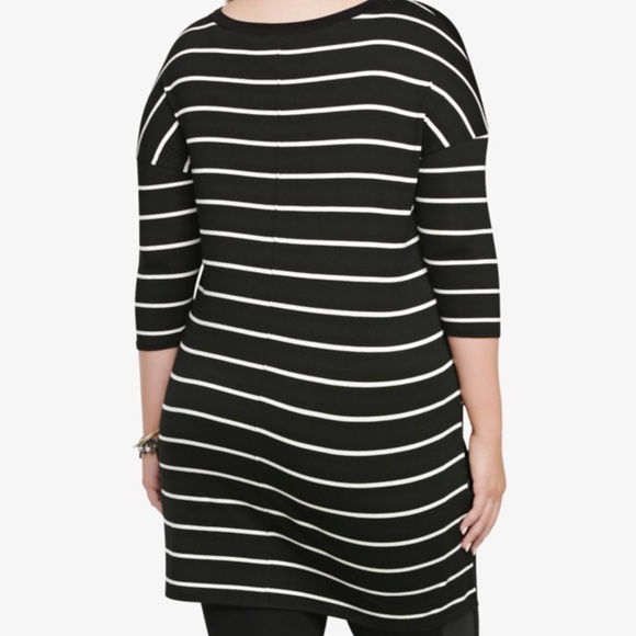 Striped Hi Lo Tunic Top - Picture 2 of 3