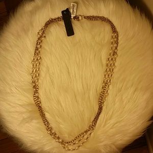 🚫 SOLD 🚫 J. Crew long pearl gold necklace