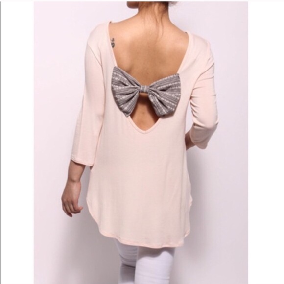 💠💠The TRYSTINE bow back top - PINK - Picture 2 of 2