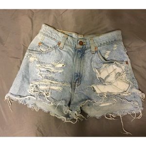 Levi's hight waist shorts