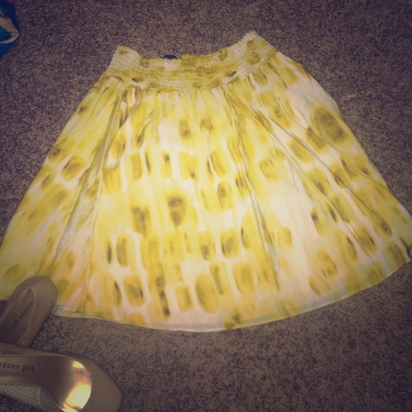 Yellow skirt