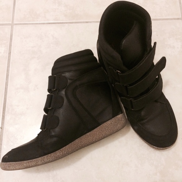 All Black Wedge Sneaker