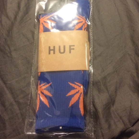 Reserved Huf socks for my @mycalajane