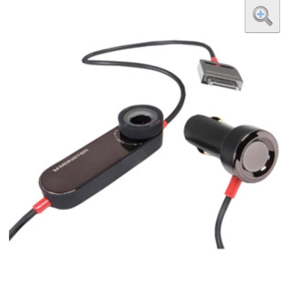 NWOT The Monster iCarPlay 800 FM Transmitter