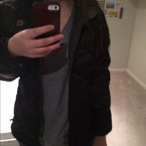 Black North Face Jacket (Semi Puffy)