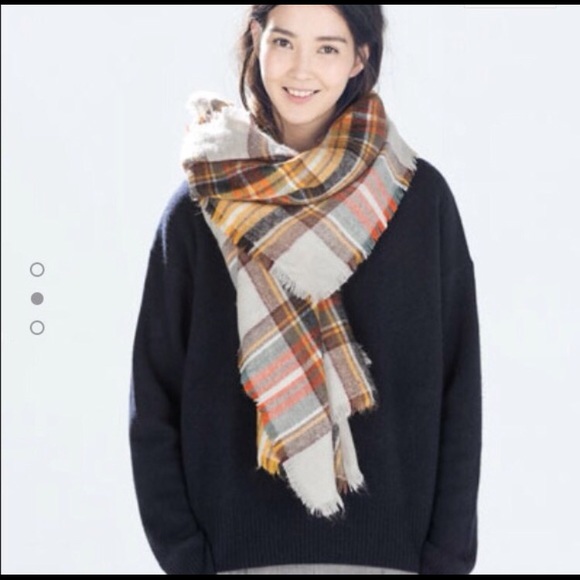 Authentic Zara checkered neutral scarf