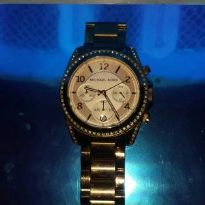 Micheal kors rose gold tone