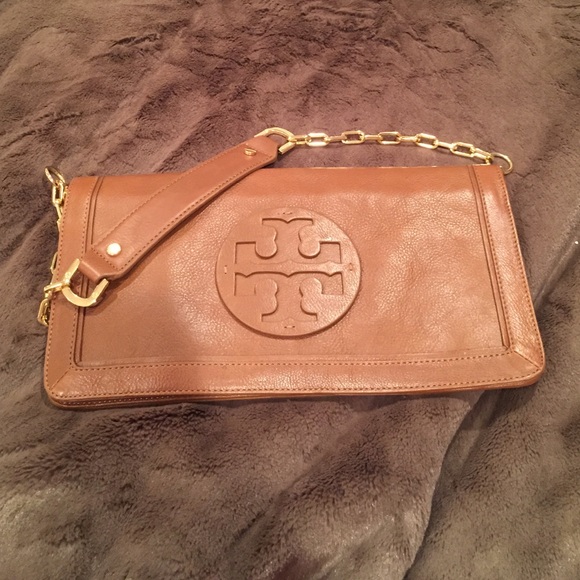 Tory leather "reva" clutch.  ****authentic***