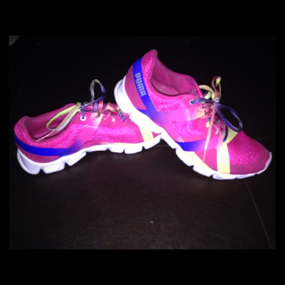 Puma sneakers