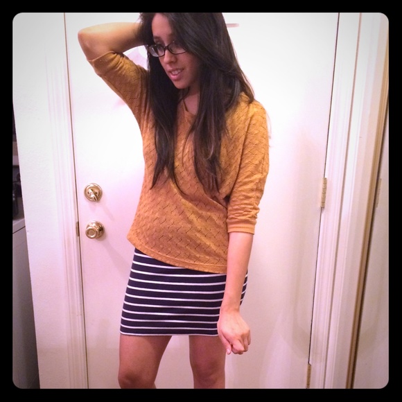 Mustard boxy top