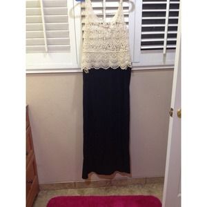 American Eagle Maxi skirt