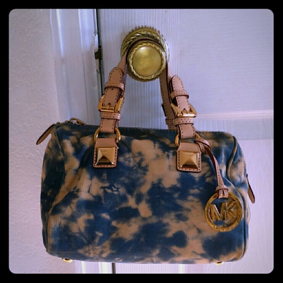 *sold on vinted* Michael Kors tye dye purse