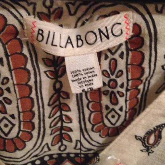 Billabong Bohemian Flowing Top/ Button Down - Picture 3 of 4