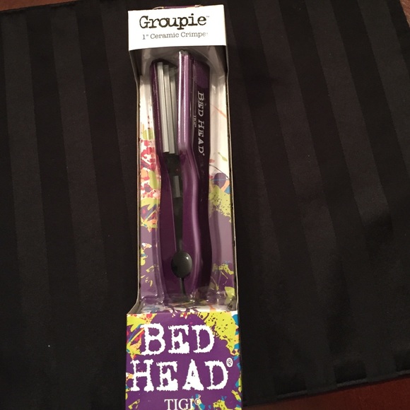 Purple bed head crimper