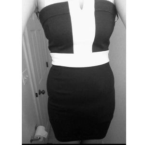 Black color block mini dress!