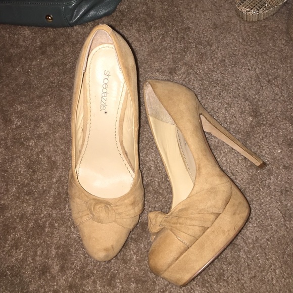 Nude suede heels - Picture 2 of 3