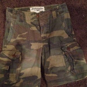 Abercrombie camo shorts