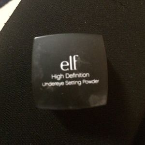 Elf high definition undereye setting powder