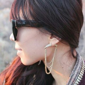 Punk spike illusion tunnel gold tassel earrings