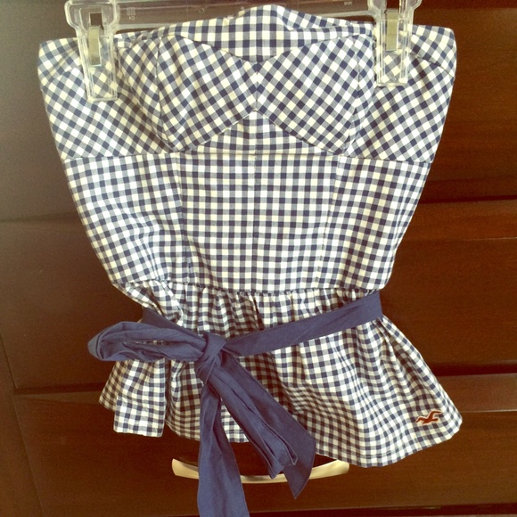 Strapless top