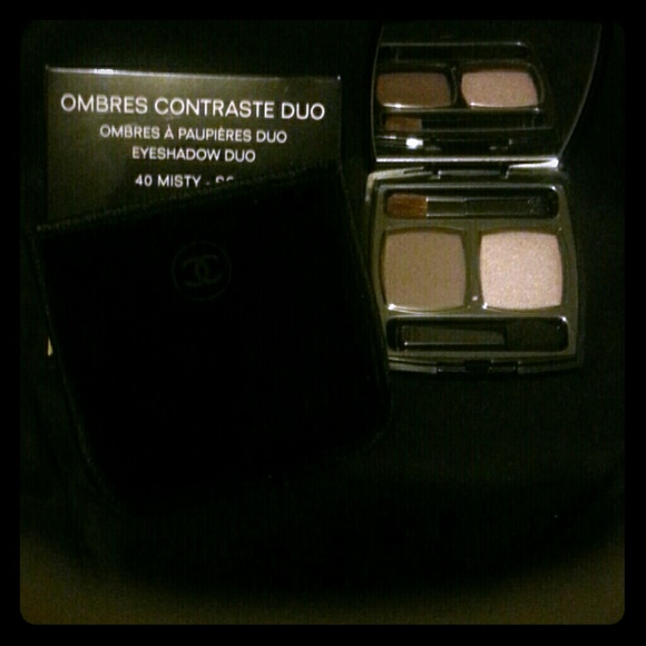 AUTHENTIC CHANEL EYESHADOW DUO IN MISTY/SOFT