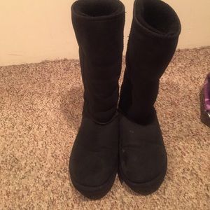 ***authentic** classic tall UGG boots in black
