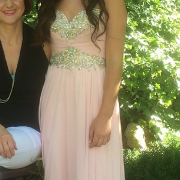Beautiful Blush Pink Sherri Hill Prom Dress - Picture 2 of 2
