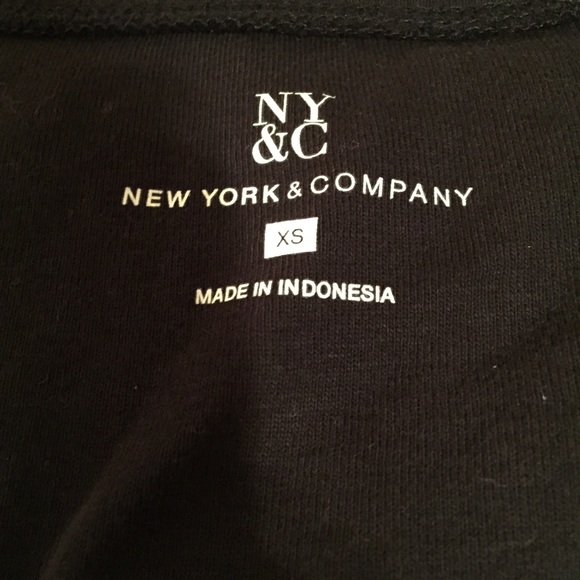 Black Tee - Picture 3 of 3