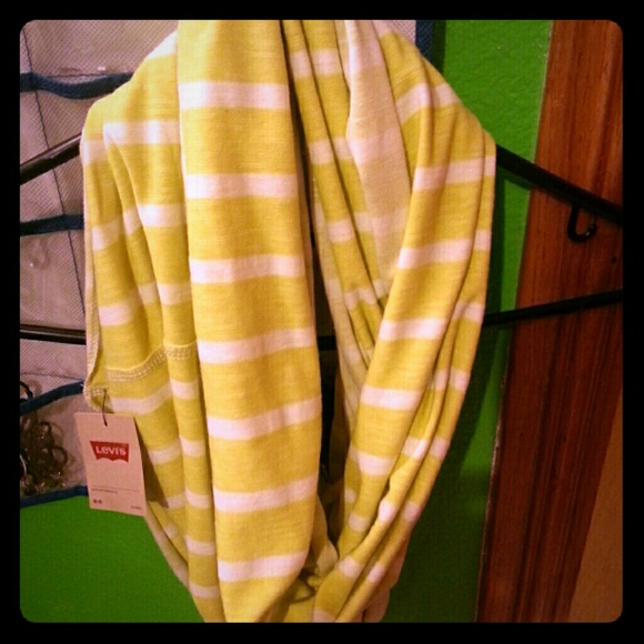 neon lime green infinity  scarf **NOT YELLOW**