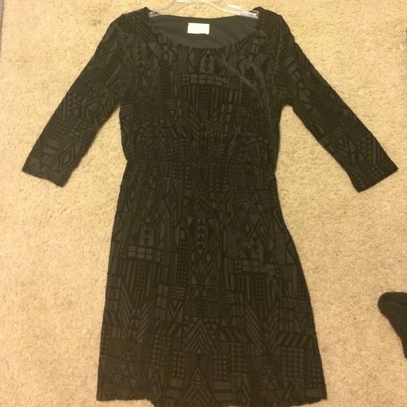 Gorgeous little black dress