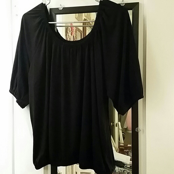 Black flowy top