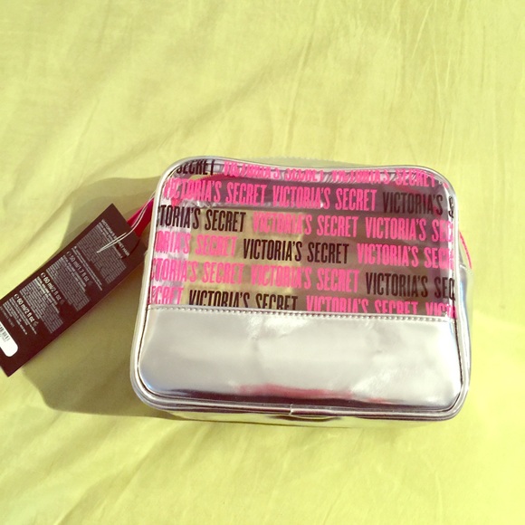 Victoria's Secret Handbags - 💗Victoria's Secret bag💗