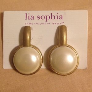Lia Sophia earrings
