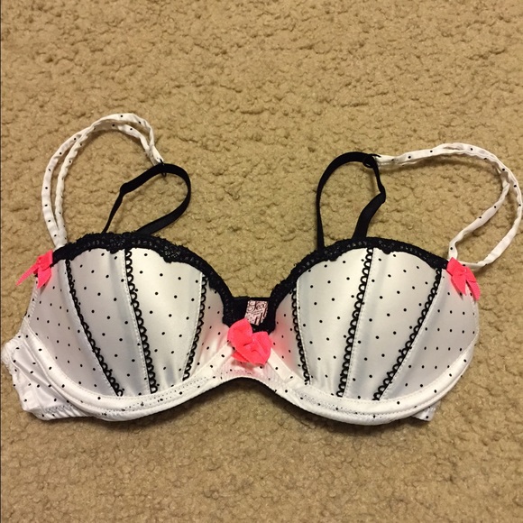 Bundle for @rosalinav