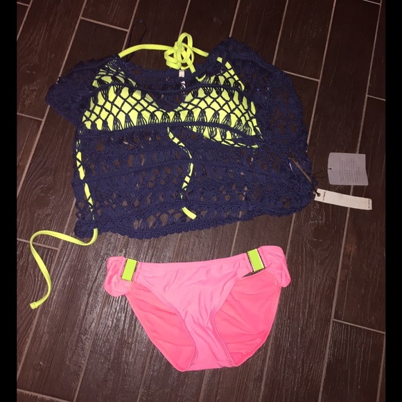 Mesh  crop top