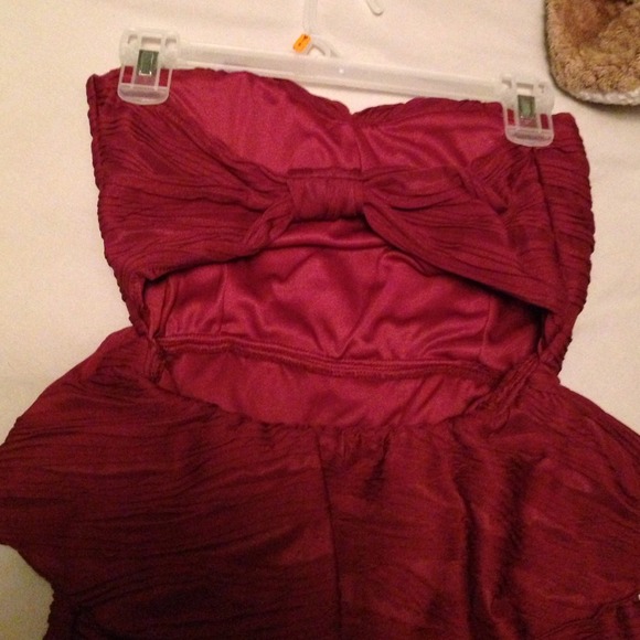 Dress - Picture 3 of 4