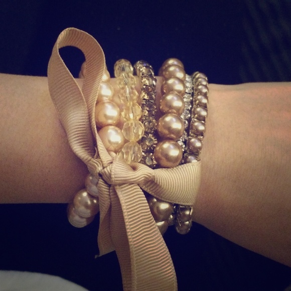 Express bracelets w/ ribbon