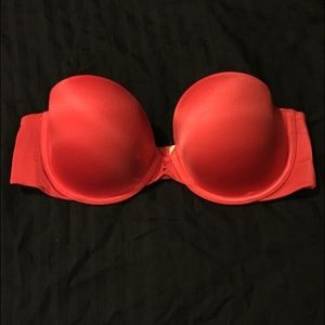 VS Bio Fit Strapless Bra