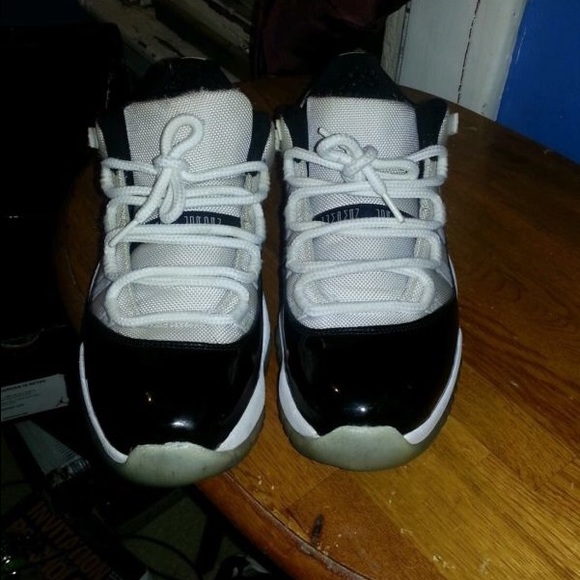 Jordan retro concord low
