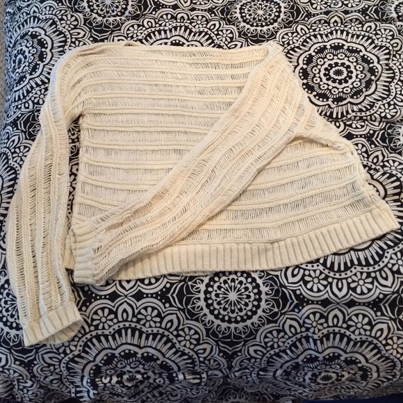 Off white cropped sweater - Picture 1 of 3
